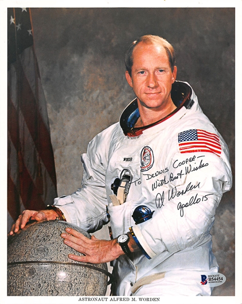 Astronaut Al Worden (Apollo 15) Signed 8x10 Photo Card (Beckett COA)