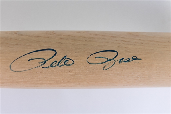 Pete Rose Signed Louisville Slugger Game Model Baseball Bat