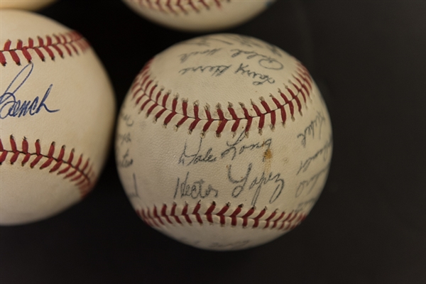 Lot Of 3 Signed Baseballs w. Johnny Bench - JSA