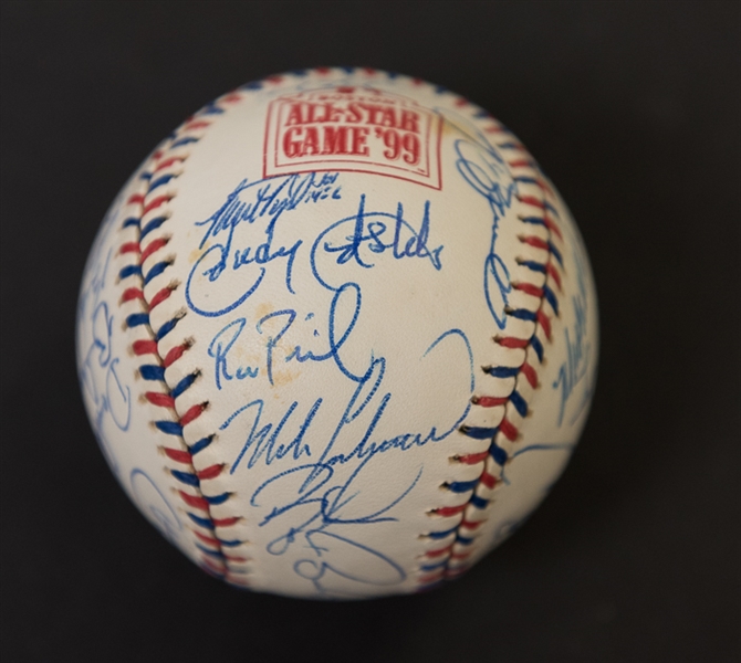 1999 All Star Game Signed Baseball w. Bagwell/McGwire/Gwynn
