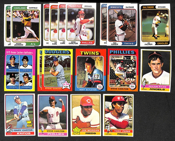 Lot of 2500+ Assorted 1974-1976 Topps Baseball Cards w. 1974 Reggie Jackson & 1976 Nolan Ryan