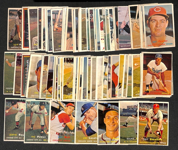 Lot of 100 Different 1957 Topps Baseball Cards w. Semi-Stars 