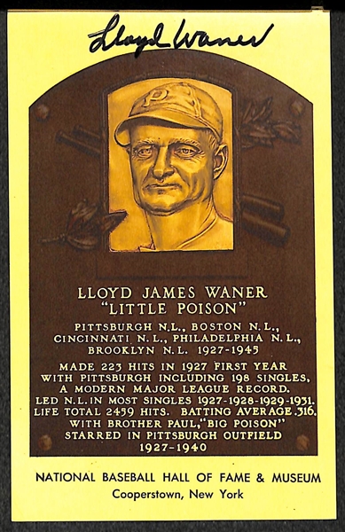 Lloyd Waner Signed Baseball Hall of Fame Plaque Post Card (JSA COA)