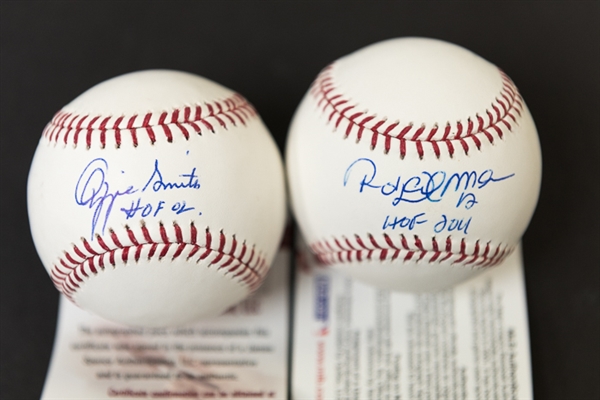 Lot of (2) HOF Signed Baseballs - Ozzie Smith (JSA) and Roberto Alomar (MLB)