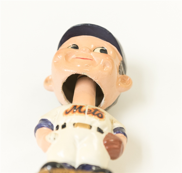 Early 1970s New York Mets Player Bobble Head with Round Gold Base