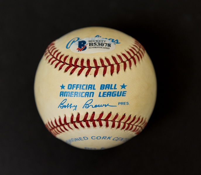 Hank Aaron Autographed Official American League Baseball (Beckett COA)