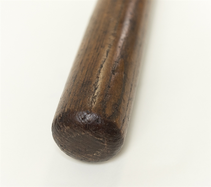 Late 1800s or Early 1900s A.G. Spalding Logo Thick-Handle Baseball Bat