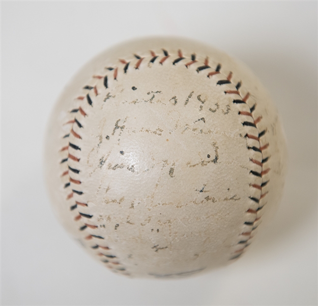 1933 Pirates Team Signed Baseball w/ 5 HOFers - Honus Wagner, Lloyd Waner, Pie Traynor, Waite Hoyt, Arky Vaughan Autographs! - JSA LOA