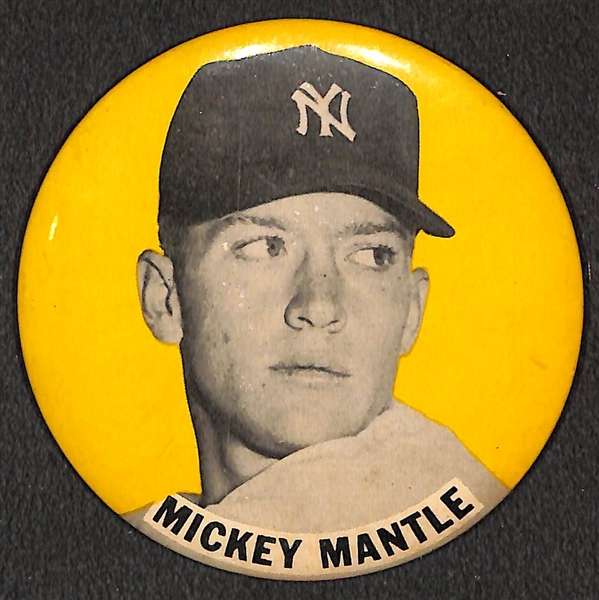 Rare Large (3-3/8) Mickey Mantle 1961 Pin (Yellow Back)