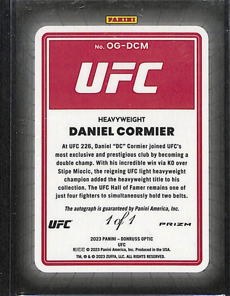 2023 Donruss Optic UFC Daniel Cormier Autograph Gold Vinyl 1/1