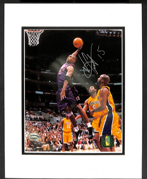 Vince Carter Signed & Matted 11x14 Photo - MM COA
