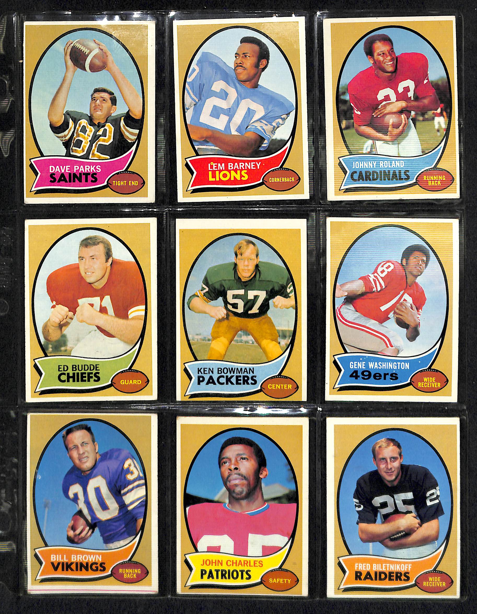 Lot Detail Lot Of 200 Different Football Card From 1970 1972 