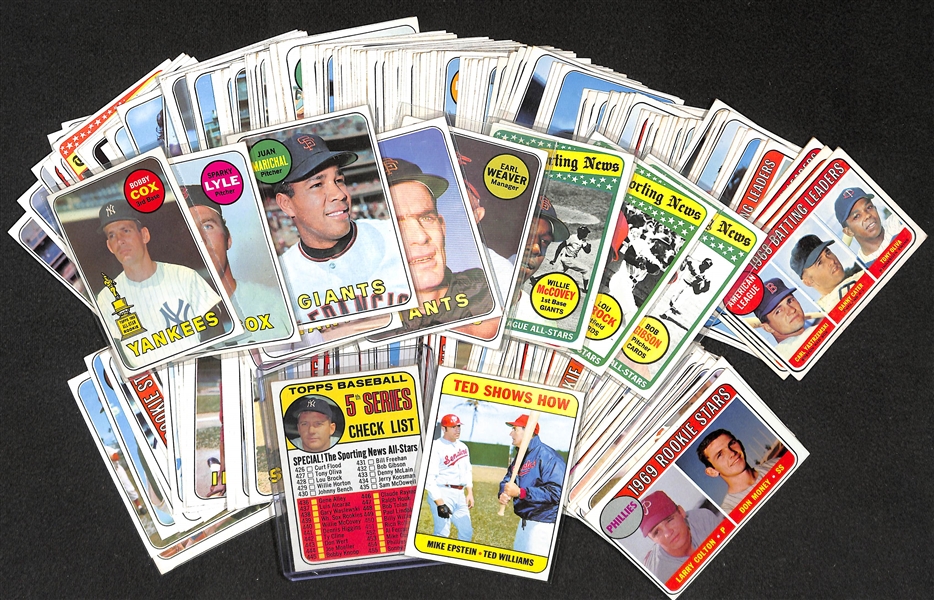 Lot Of 235 Different 1969 Topps Baseball Cards