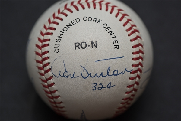 300-Win Club Signed Baseball W. Ryan & Seaver - JSA