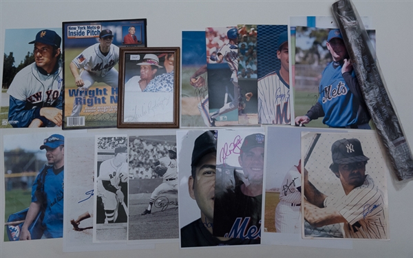 Lot of 20 Signed Baseball Photos w. David Wright & Gary Carter