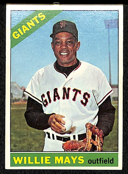 Lot of 20 Topps Baseball Cards from 1965-1969 w. Willie Mays