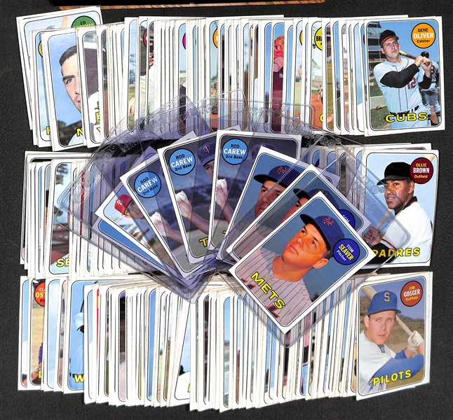 Lot of 300+ 1969 Topps Baseball Cards w. Tom Seaver