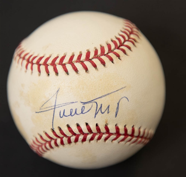Willie Mays Signed Official National League Baseball - JSA