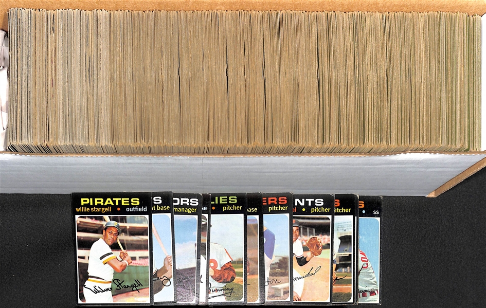Lot of (550) Assorted 1971 Topps Baseball Cards w. Willie Stargell