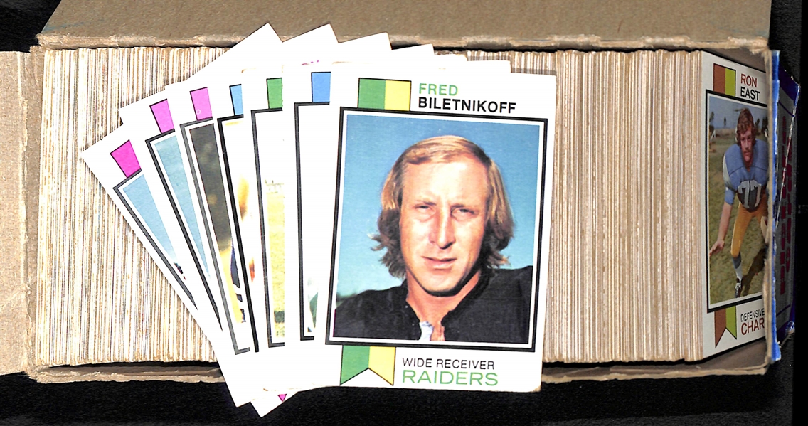 Lot Of 400+ 1973 Topps Football Cards w. Fred Biletnikoff