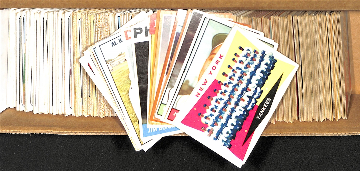 Lot of 440 1960-1969 Topps Baseball Cards w. 1969 Carew