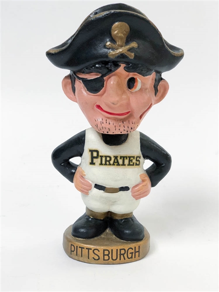 1966-71 Pittsburgh Pirates Mascot Pirate Head Bobblehead (Gold Round Base)