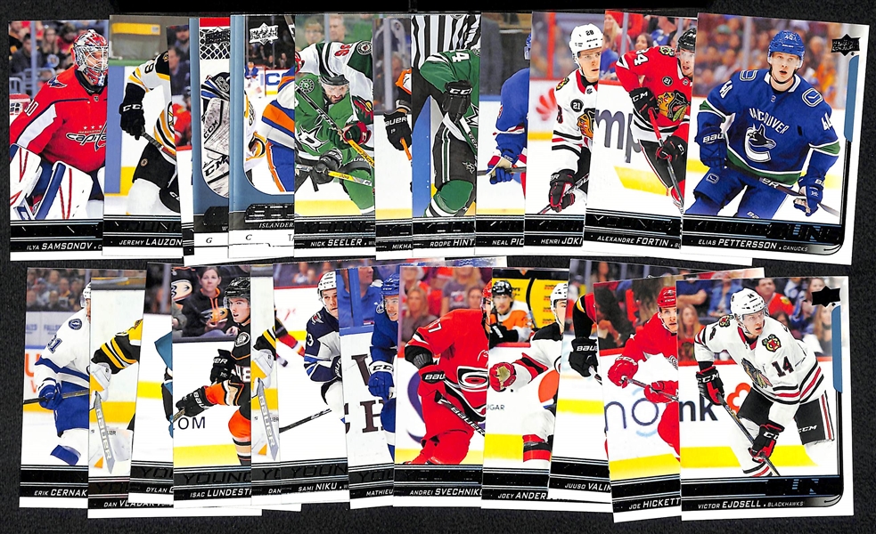 Lot of 25 Hockey Upper Deck Young Guns Cards w. Elias Pettersson