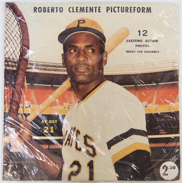 1970-72 Roberto Clemente Pictureform Pack Which Came Directly From Clemente's Family (Comes with Copy of the letter of provenance from Roberto's Wife Vera) 