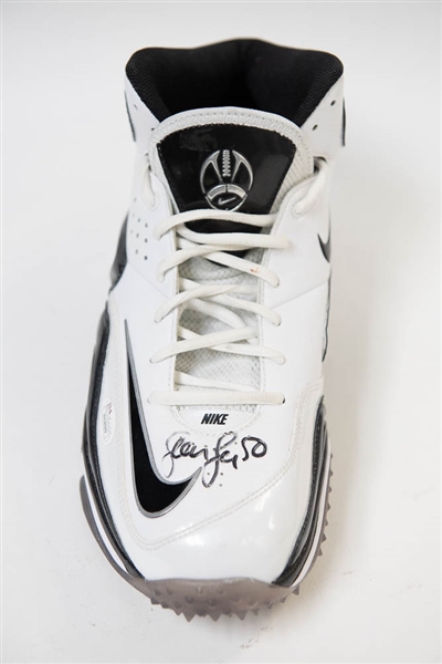 Sean Lee (Penn State and Dallas Cowboys) Signed Turf Shoe - JSA