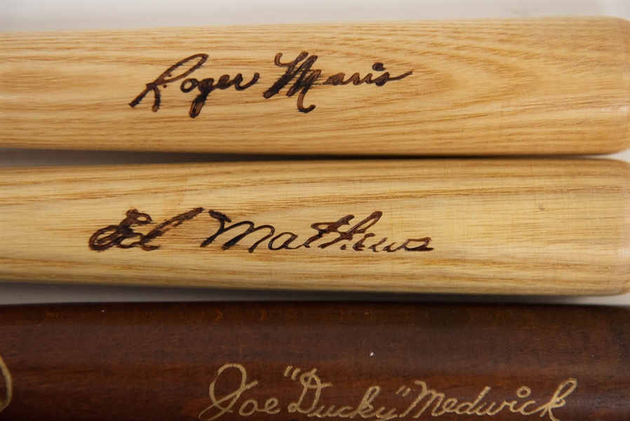 Lot of 4 Vintage Mini Souvenir Louisville Slugger Bats - Roger Maris, Ed Mathews, Mel Ott, & Joe Ducky Medwick