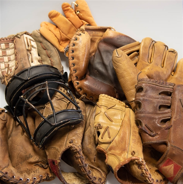 Lot of 9 Vintage Baseball Gloves & Catchers Mask w. Mickey Mantle