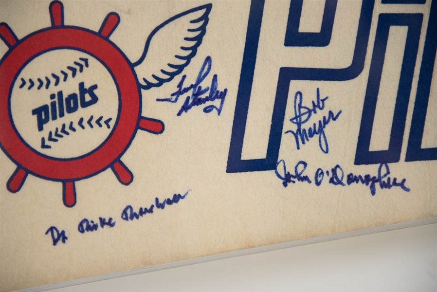RARE 1969 Seattle Pilots Baseball Team Pennant Signed by (9) w. Mike Marshall & Tommy Davis- JSA COA