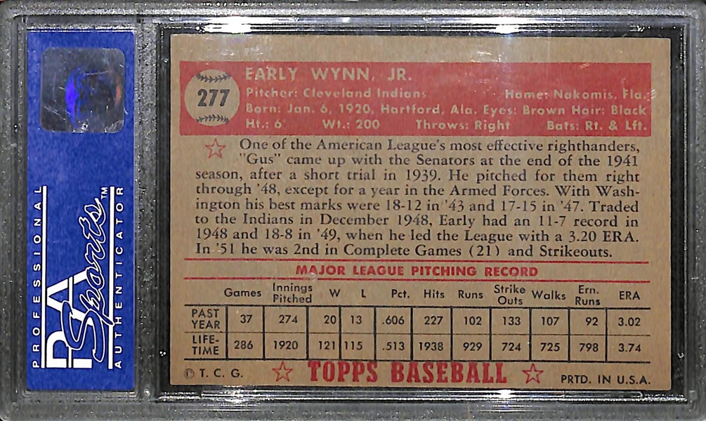 1952 Topps #277 Early Wynn Vintage Card PSA 8 (OC)