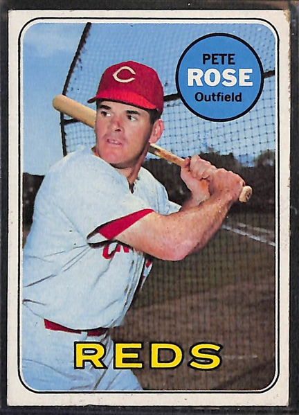 Lot of 700+ Assorted 1969 Topps Baseball Cards w. Pete Rose