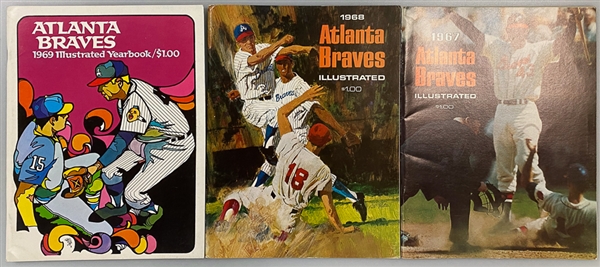 Lot of (22) 1950s-1980s Milwaukee/Atlanta Braves Yearbooks & Score Cards + Additional Teams