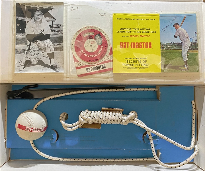 RARE 1964-65 Mickey Mantle Bat Master Set w. Mantle Photo, Batting Average Calculator, & Hitting Pamphlet