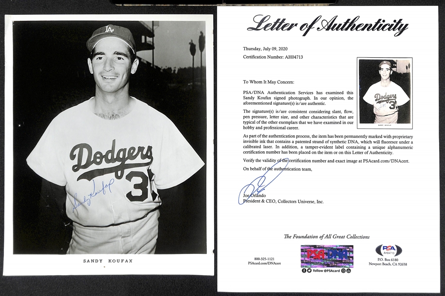 Sandy Koufax Signed Vintage 8x10 Photo - PSA/DNA Letter of Authenticity (Photo Has Creases)