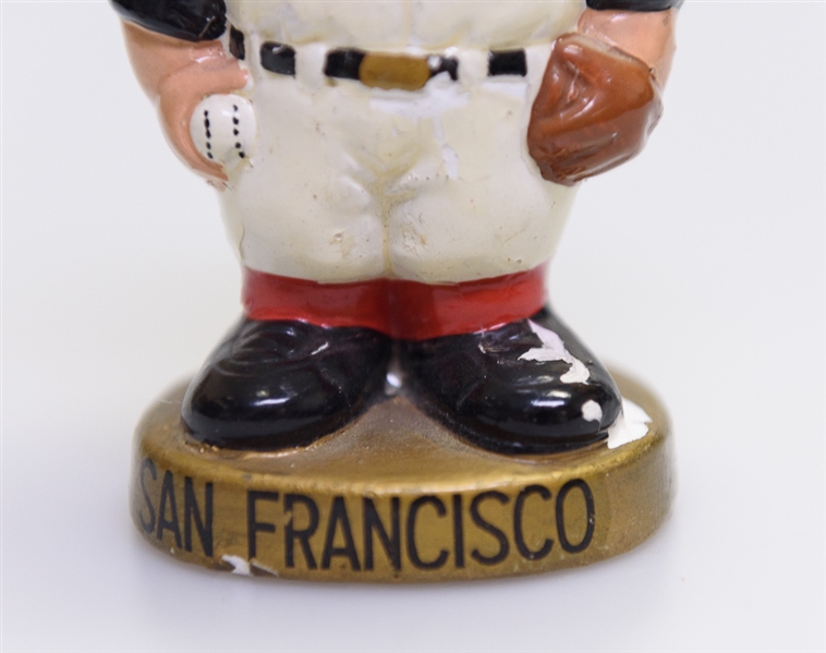 1960s San Francisco Giants Gold Circle Base Boy Head Bobble Head