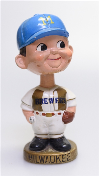 1970s Milwaukee Brewers Gold Circle Base Boy Head Bobble Head 