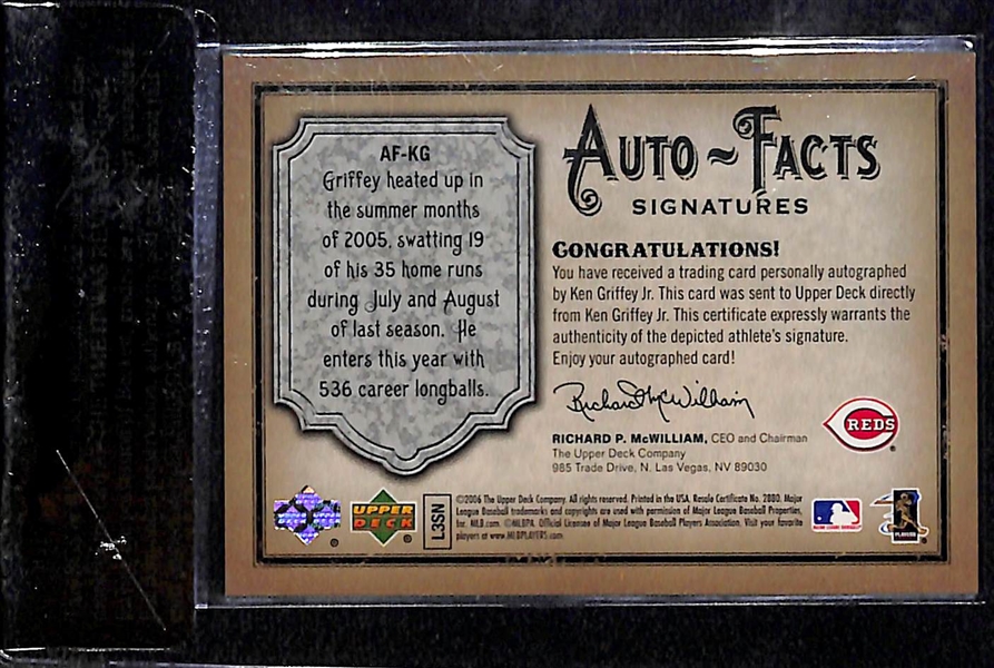 2006 Upper Deck Artifacts Auto-Facts Ken Griffey Jr. Autograph Card BGS 9