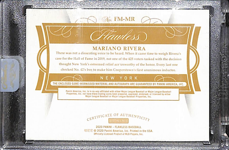2020 Panini Flawless Milestones Mariano Rivera Autographed Jersey Patch Gold #ed 4/5