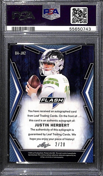 2020 Leaf Flash Justin Herbert Autograph Rookie (Green Variation) #ed 2/20 Graded PSA 10