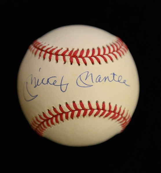 Mickey Mantle Single Signed OAL Rawlings Baseball PSA/DNA Grade 8 (Auto Grade 8, Baseball Grade 8)
