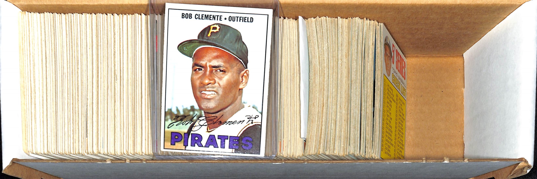 Lot of (250+) 1966 & (70+) 1967 Topps Baseball Cards w. 1967 Roberto Clemente