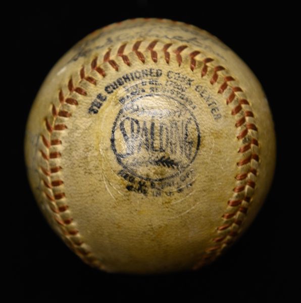 1943 New York Giants Team Signed Baseball w. 14 Signatures inc. Carl Hubbell and Ernie Lombardi (PSA/DNA LOA)