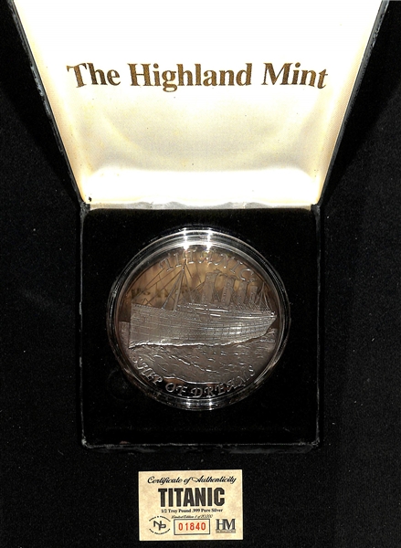  1/2 Troy Pound Titanic Commemorative Coin