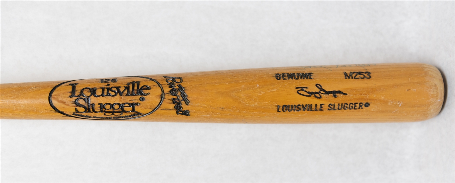 Tony Gwynn Autographed Louisville Slugger M253 Baseball Bat (JSA Cert)