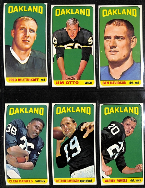 Lot of (22) 1965 Topps Oakland Raiders Football Cards w. Biletnikoff Rookie Card