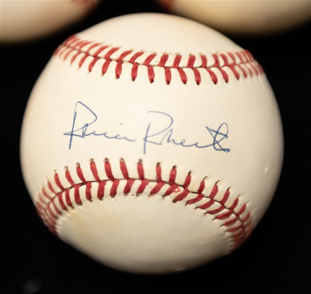 Lot of (4) Robin Roberts and (1) Richie Ashburn Autographed Baseballs (JSA Auction Letter)