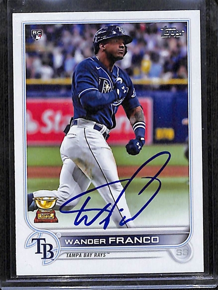 2021 Topps Series 1 Wander Franco Signed /Autographed Rookie Card #215 (Beckett Sticker of Authenticity)